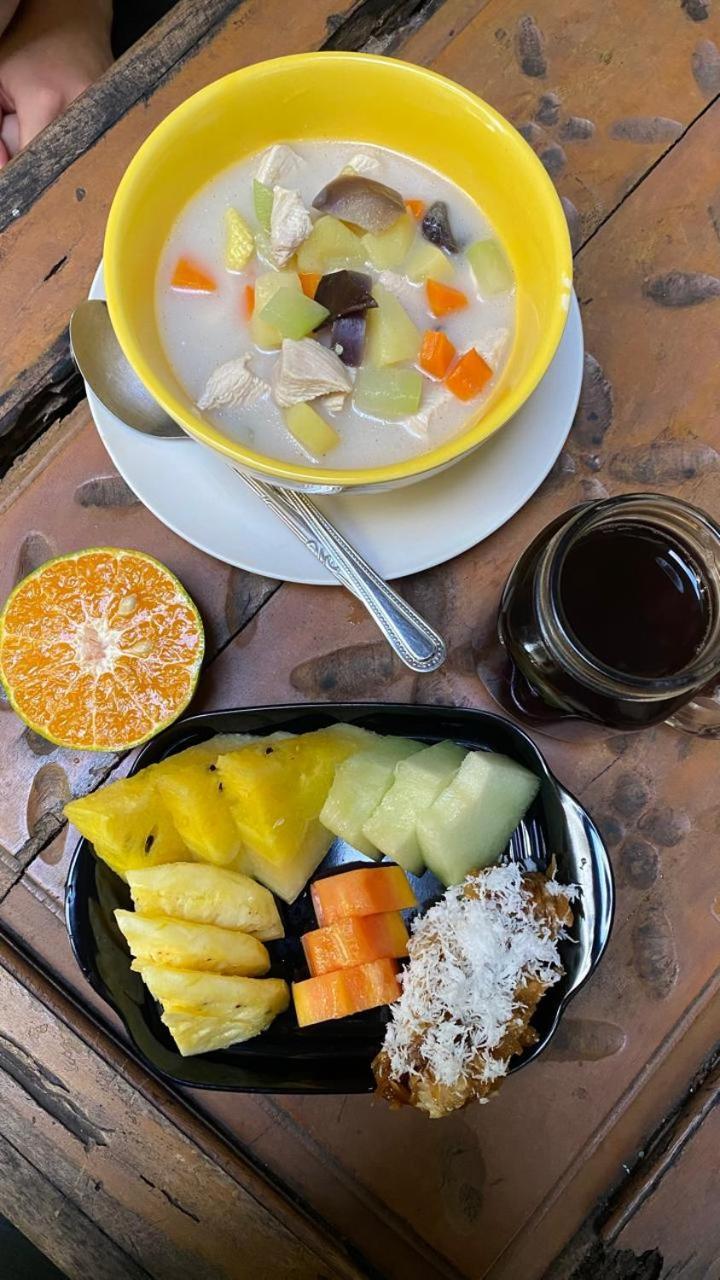 Banana Homestay Banyuwangi  Kültér fotó